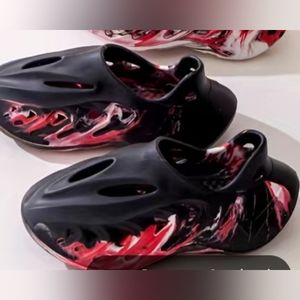 Foam Runners / Beach Sandals